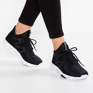 Reebok x Gigi Hadid • Hayasu